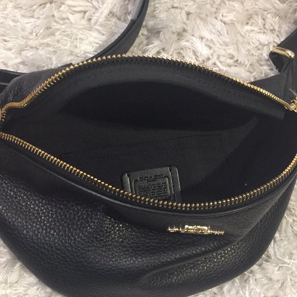 Coach Black Leather Belt Bag/Fanny Pack - Picture 8 of 12